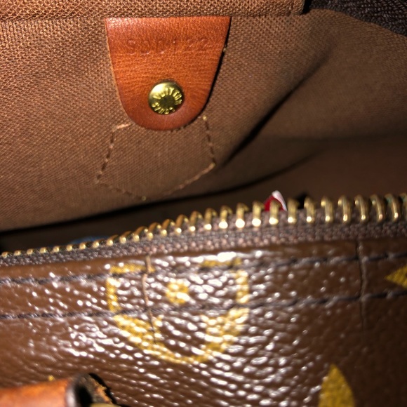 Purse - Picture 7 of 7